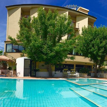 Hotel Mehari Риччоне Екстер'єр фото